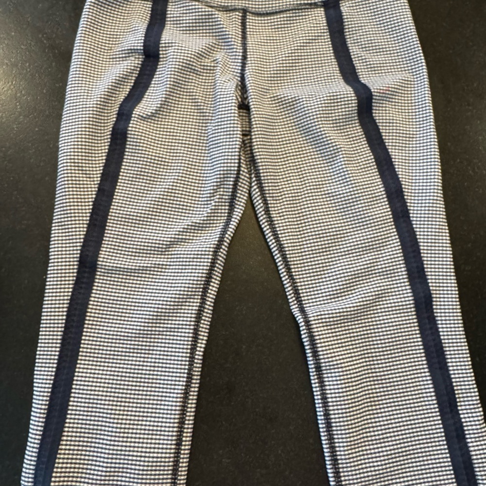 Vintage Lulu cropped leggings